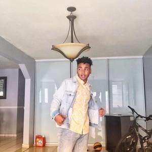 Meet your Posher, Victor j